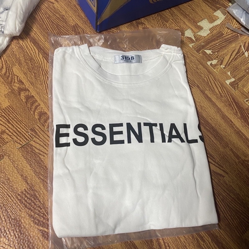 Áo thun chữ ESSENTIALS -3158 dày hang qchau