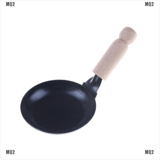 [MQ2]1:12 Scale Doll House Miniature Wood Handle Pan Dollhouse Kitchen Accessory