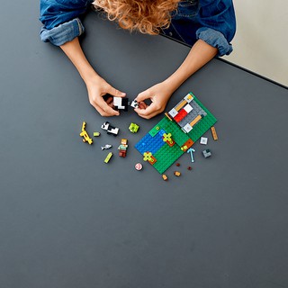 LEGO Minecraft 21158 Vườn Gấu Trúc