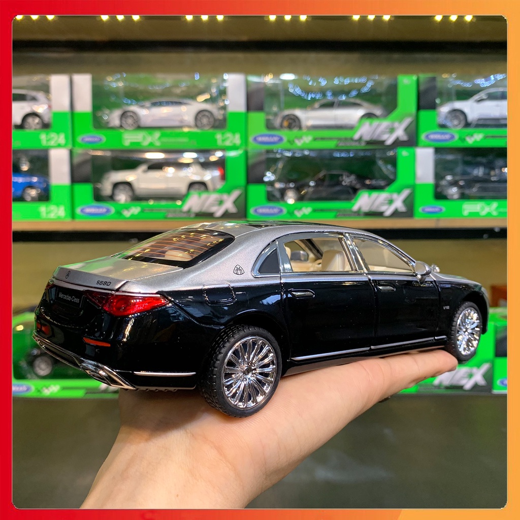 Mô hình xe Mercedes-Maybach S680 tỉ lệ 1:24 XHD