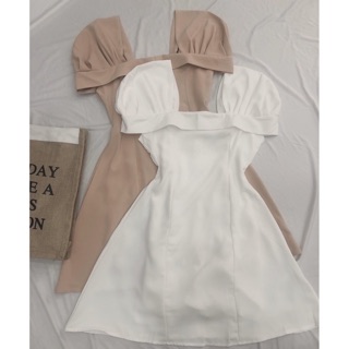 Đầm xoè tay con xếp