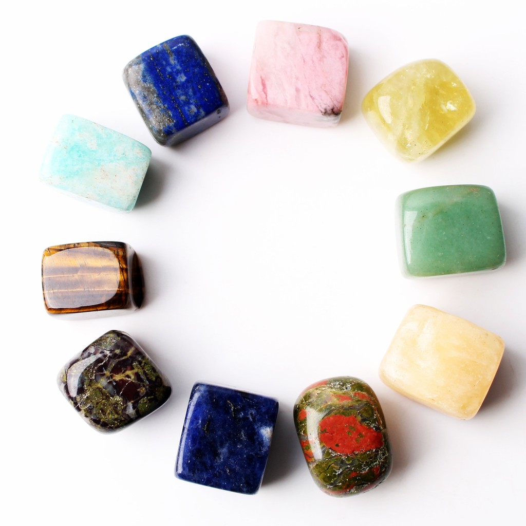 Viên đá thanh tẩy phong thủy chơi tarot