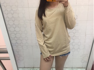 Áo thun tay dài xẻ tà