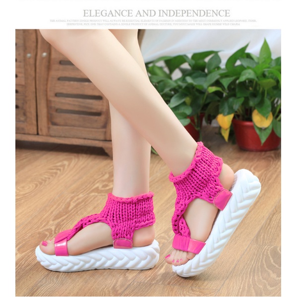 Dép sandal đế xuồng phong cách chiến binh cho nữ