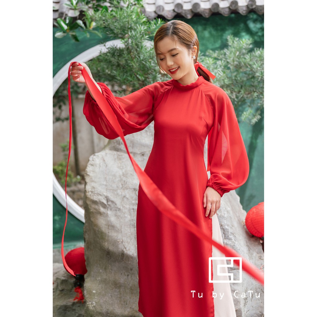 TUBYCATU | Áo dài đỏ tay voan cột sau (không kèm quần)