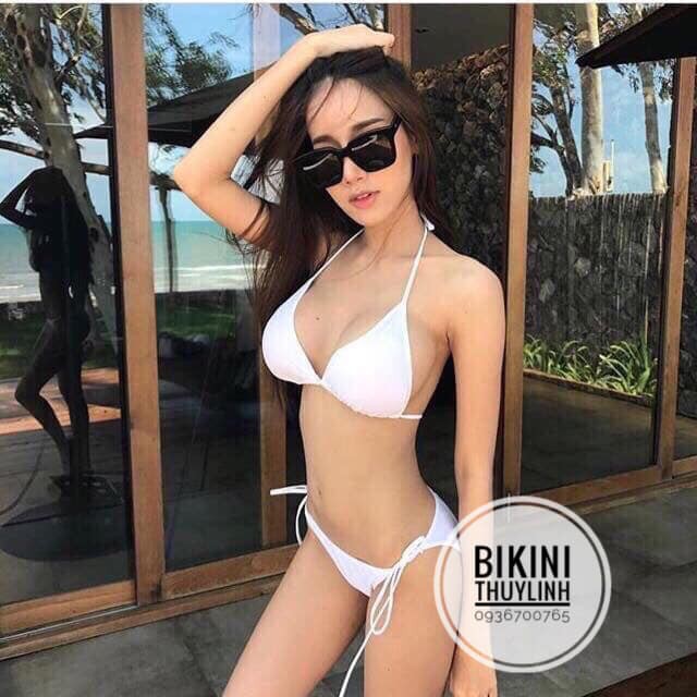 Set bikini buộc dây trắng