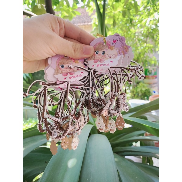 Vòng tay màu sắc