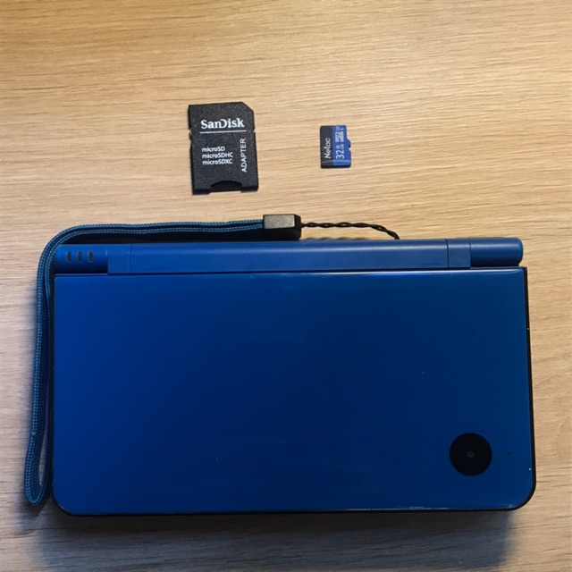 thẻ nhớ 32gb dành cho Dsi /Dsi Xl ( sẫn game)