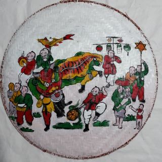 Tranh dân gian trên mẹt tre size 40cm