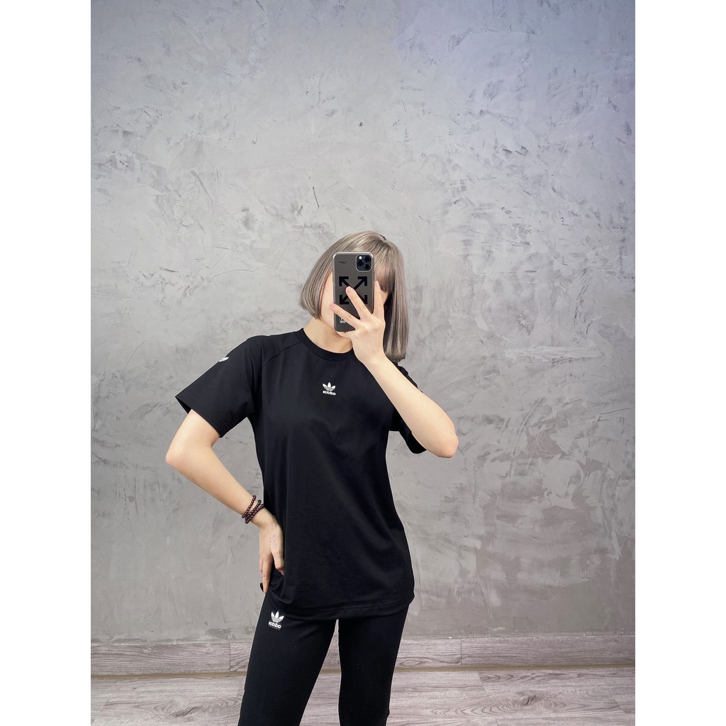 (HÀNG XUẤT XỊN) Áo đen nhiều logo 1567 Repeat Trefoil tee Made in Cambodia full tag code  Size S M L