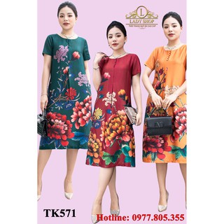 Đầm trung niên thời trang quý bà cao cấp Ladyshop - Đầm suông lụa hoa cúc đính cúc ngực TK571
