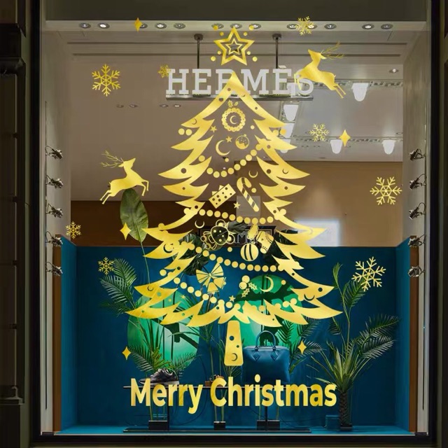 Decal trang trí tường Noel - Ánh vàng thông nhọn kèm chữ cao cấp