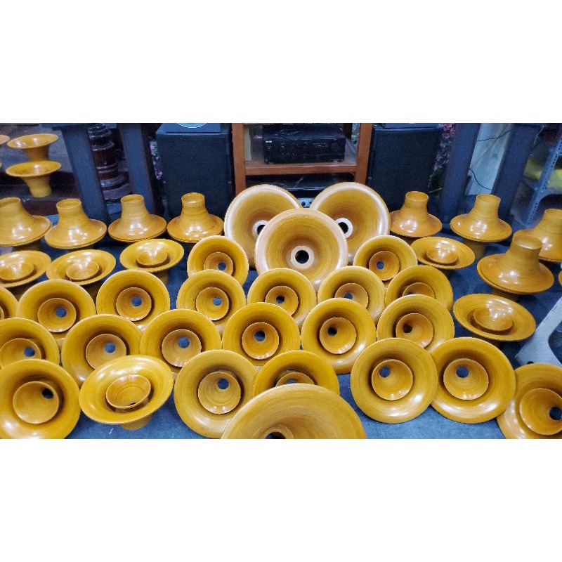 Kèn Tre 30cm Độ Loa 1 chiếc