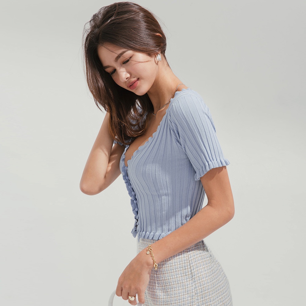 Áo len gân cổ V dáng ôm nữ Air Space 2210121011