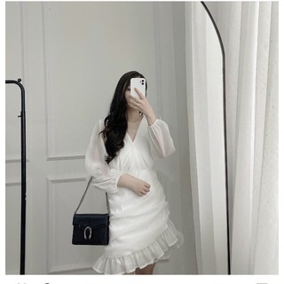 Đầm đỏ đắp chéo lai vạt bèo tầng đuôi cá