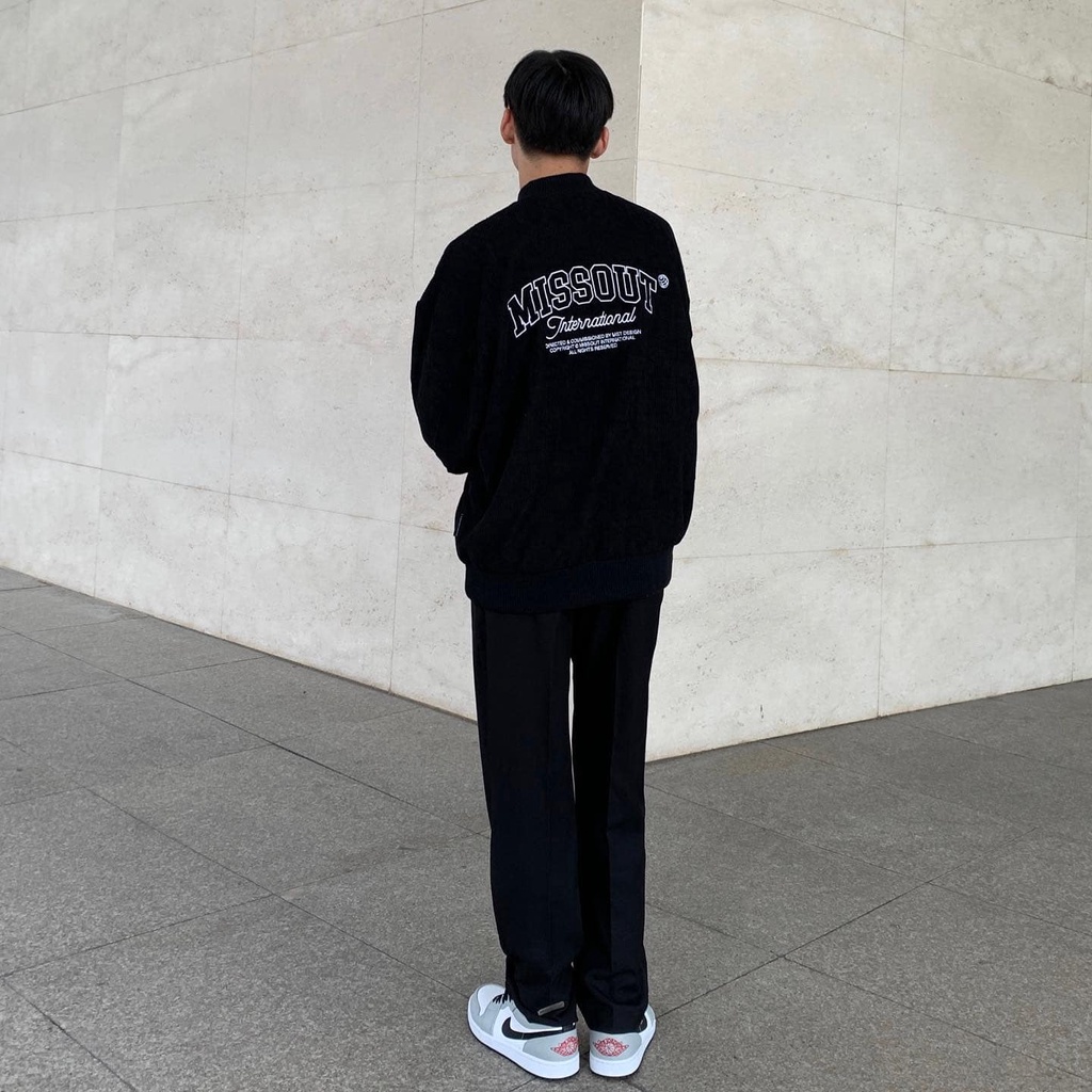 Áo Khoác bomber missout Typo nam nữ Kun Shop