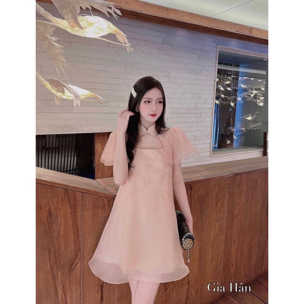 ĐẦM TƠ BABYDOLL CỔ KHOÉT TAY BỒNG ĐÍNH CÁNH BƯỚM SIÊU XINH - Váy babydoll tơ phối cách điệu