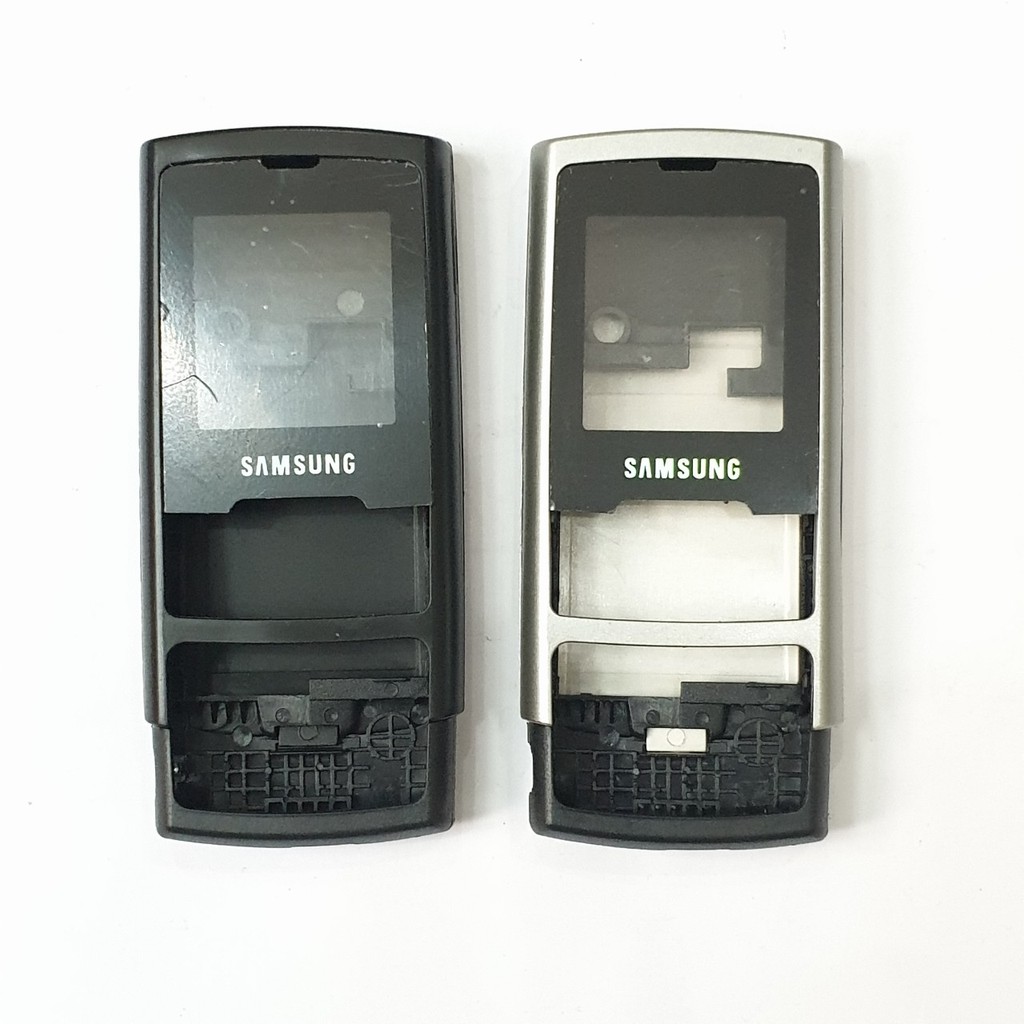 Vỏ Samsung C130 ( Có sườn - không phím )