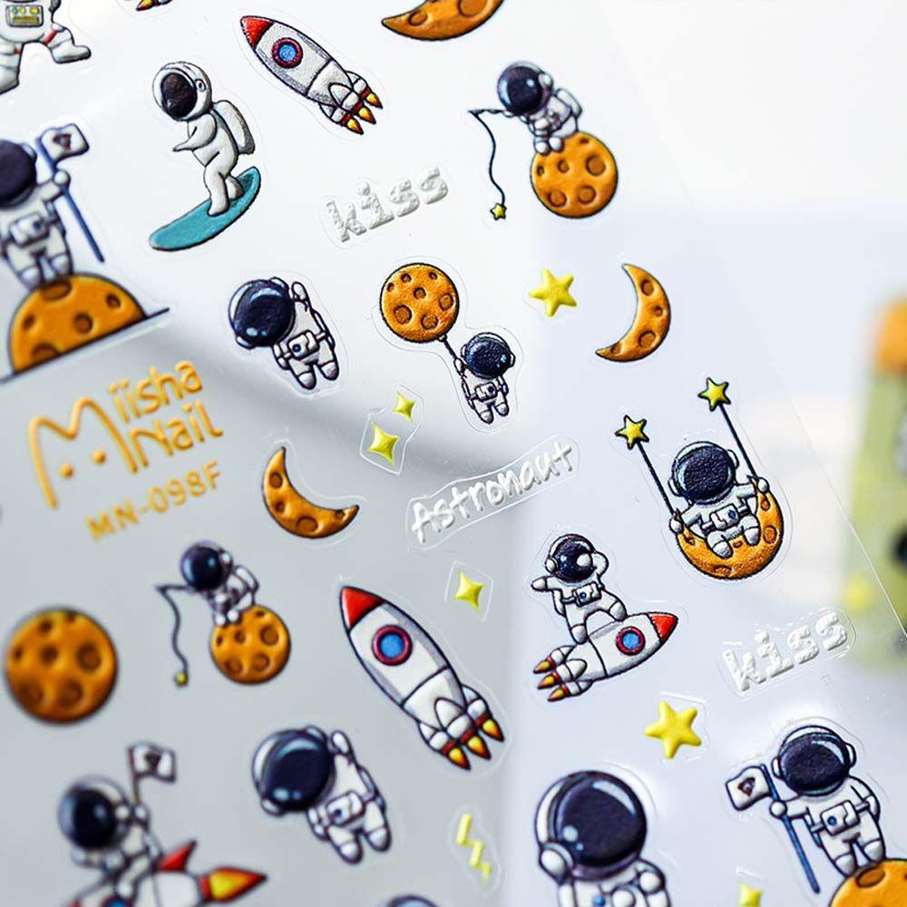 Miếng Dán Trang Trí Móng Tay Họa Tiết Phi Hành Gia 3D Độc Đáo Thời Trang