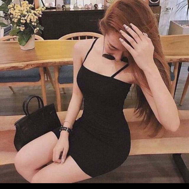 Đầm ôm body 2 dây