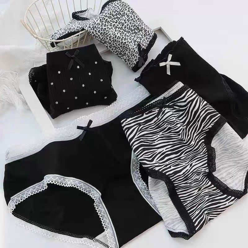 COMBO 5 QUẦN LÓT COTTON  NHIỀU HOẠT TIẾT DỄ THƯƠNG CHẤT MỀM MẠI THOẢI MÁI THẤM HÚT MỒ HÔI