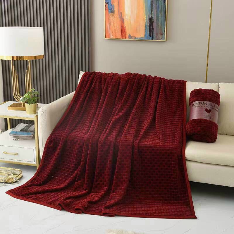 CHĂN LÔNG TUYẾT BLANKET POMPON  MÀU XANH RÊU/ XANH BỘ ĐỘI  KT:2MX2M3 Siêu Mềm Mượt.Dịu Nhẹ Tạo Thoải Mái Cho Giấc Ngủ