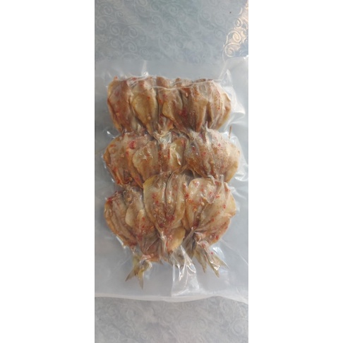 Khô cá chỉ vàng đặc sản vùng biển Phan Thiết.