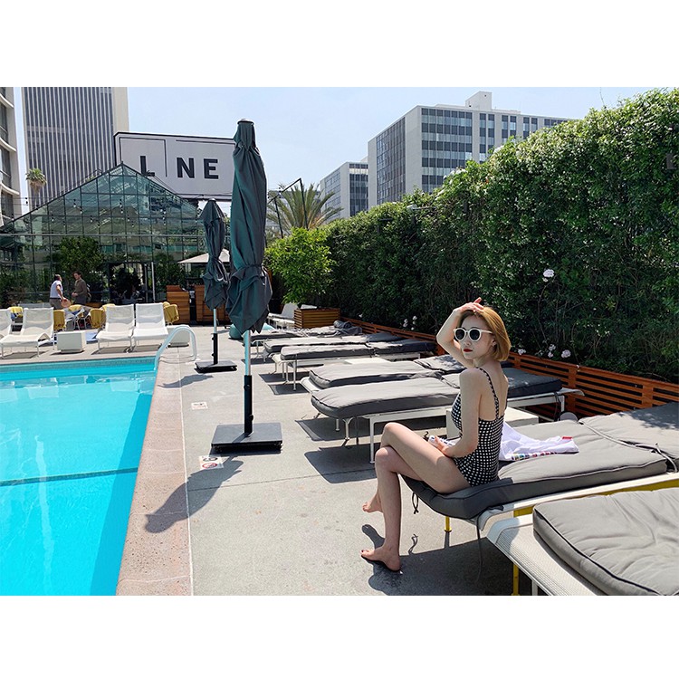 (ORDER) Bikini kẻ sọc vàng thắt nơ ngực hở eo gợi cảm Hàn Quốc | BigBuy360 - bigbuy360.vn