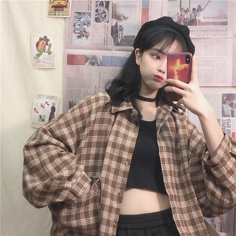 A011 Áo sơ mi kẻ caro oversize nam nữ vintage dài tay ulzzang, áo khoác chống nắng cỡ rộng tay phồng phong cách Hàn Quốc | BigBuy360 - bigbuy360.vn