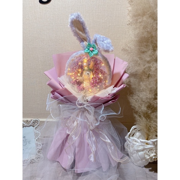 Bó Hoa Bóng Kèm Gấu Và Tai Thỏ