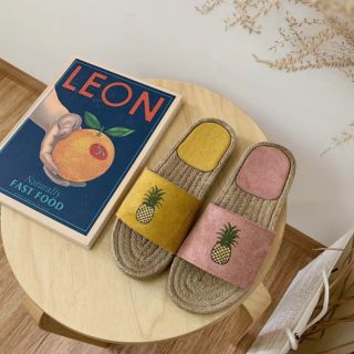 Dép da lộn hình quả dứa D2( có ảnh thật)
