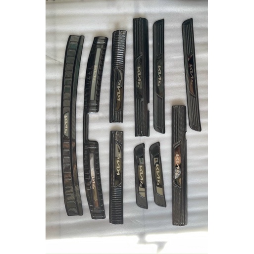 Ốp bậc cửa, bậc cốp Kia K3 2022 - Vân Carbon