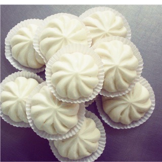 100 tờ giấy lót bánh bao 14cm