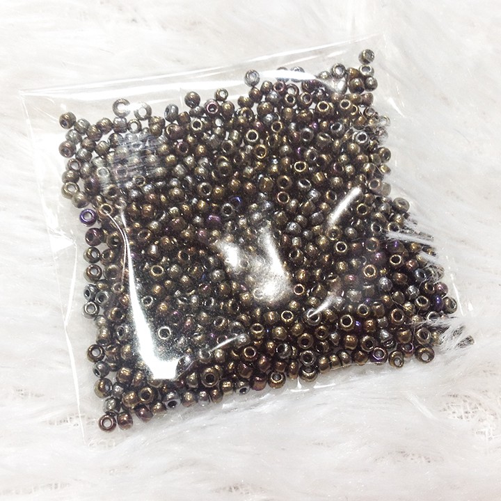 Hạt cườm kết áo nhiều màu tone tím 2mm trang trí váy đầm