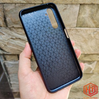 Ốp Lưng Realme 6 Pro vân da khắc hình Nai