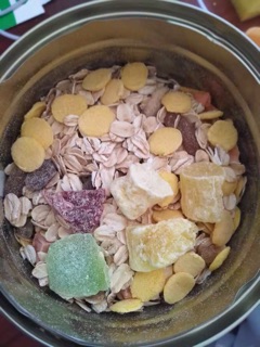 NGŨ CỐC MIX HOA QUẢ SẤY