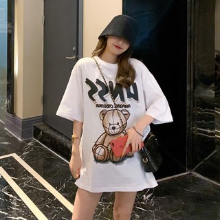 Áo Thun Nữ Màu Trắng Unisex In Hình Gấu Búp Bê XMISS