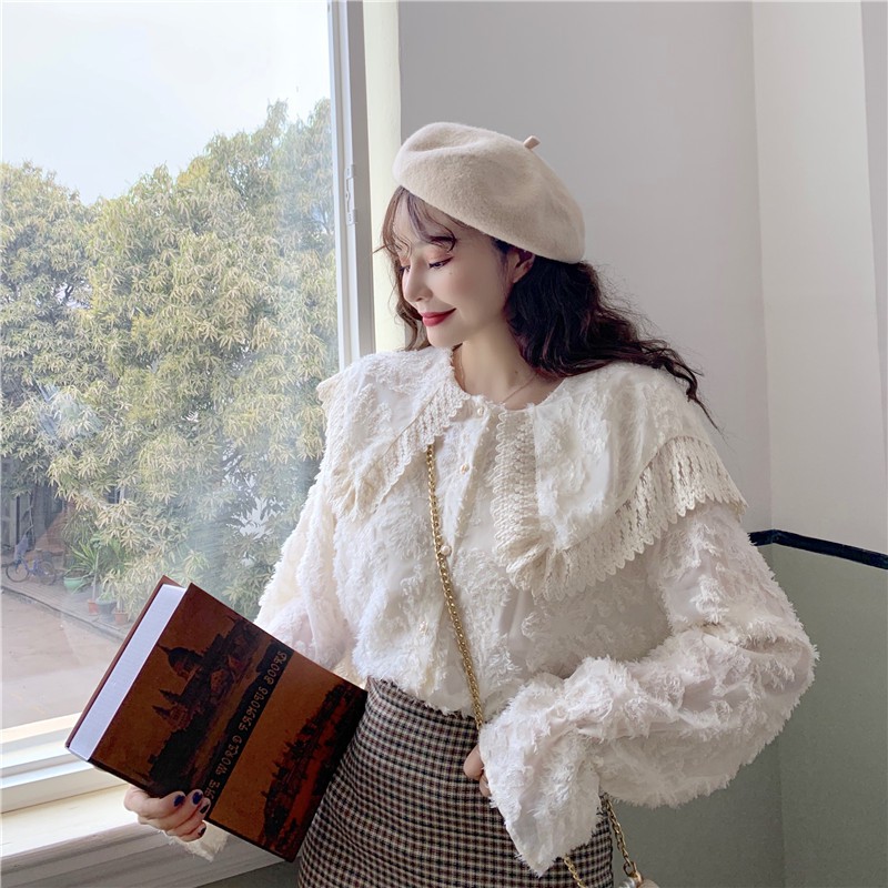 Ao sơ mi cổ búp bê đáng yêu