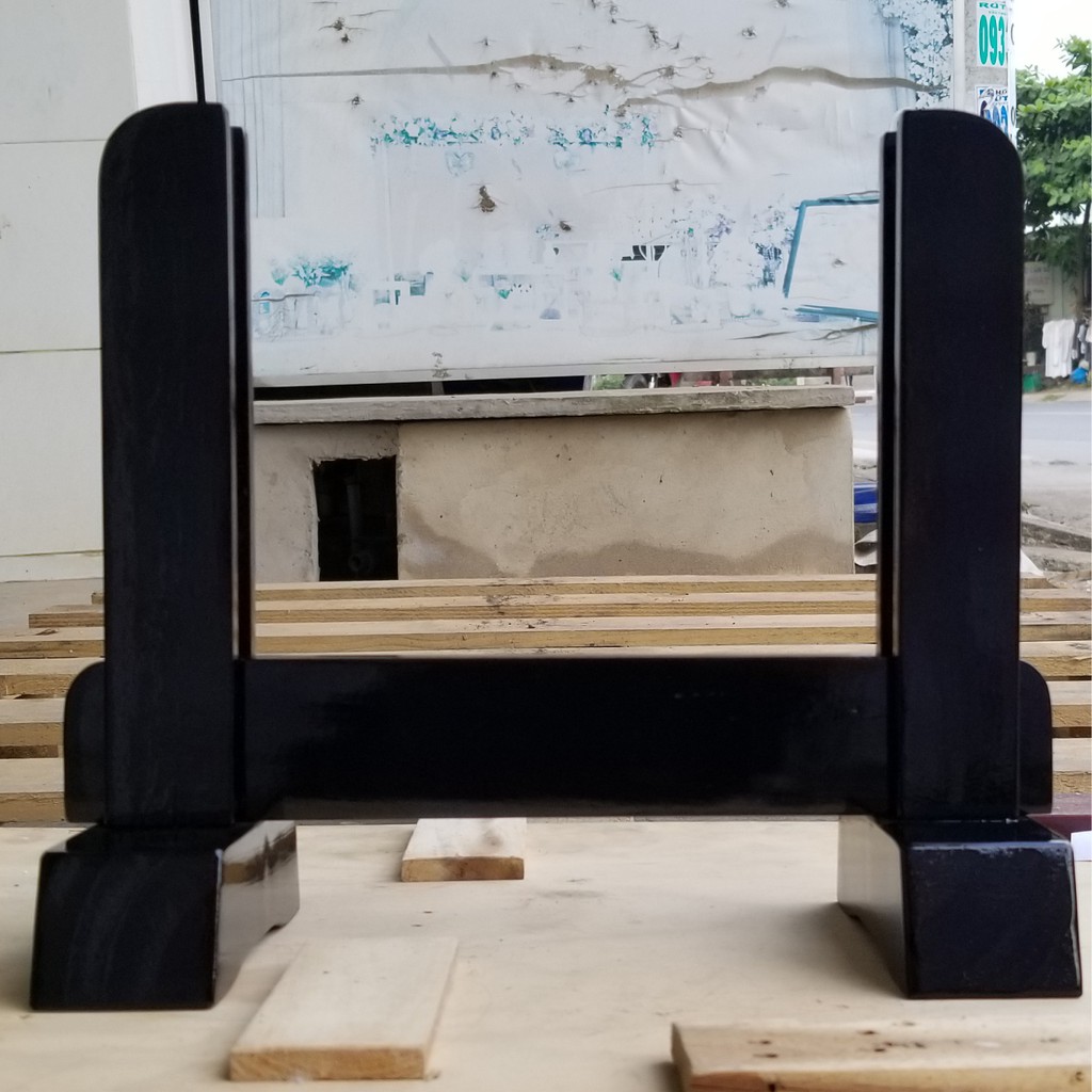 Chân Đế Khung Hình Thờ. Chỉ dành cho khung ảnh có chiều ngang từ 26cm đến 30cm.