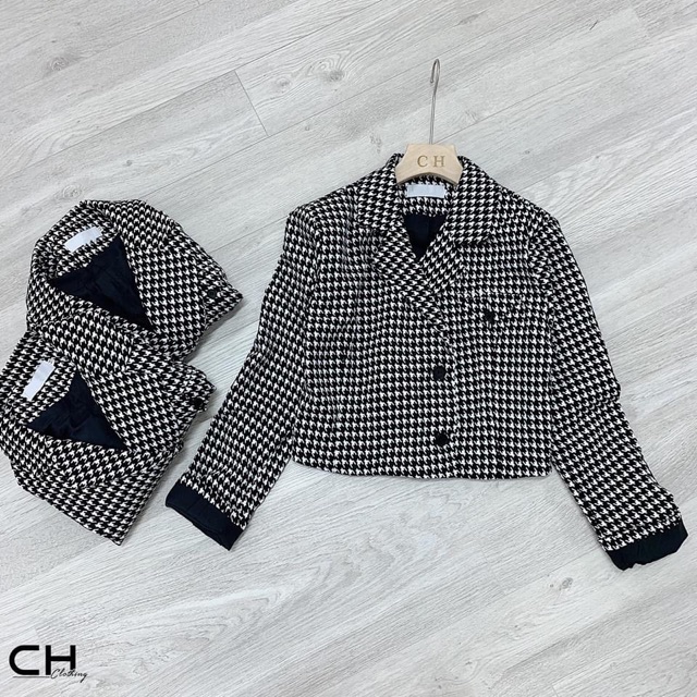 ÁO KHOÁC DẠ KẺ ZICZAC CROPTOP
