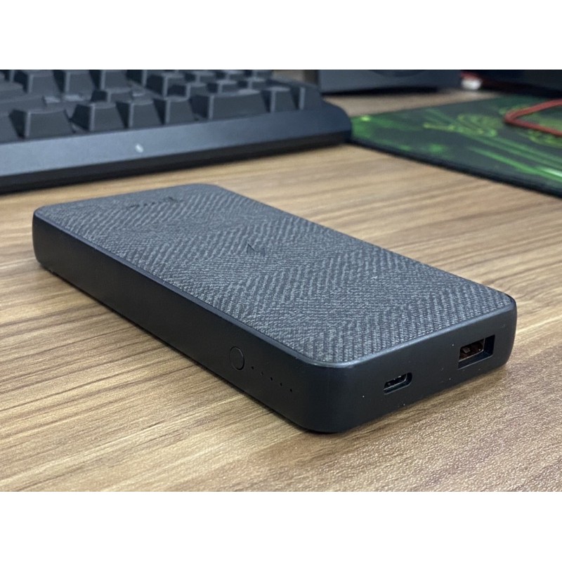 Pin sạc dự phòng Polymer 10.000mAh không dây Type C PD QC3.0 Xmobile PowerLite P106WD Đen- Like New, No Box