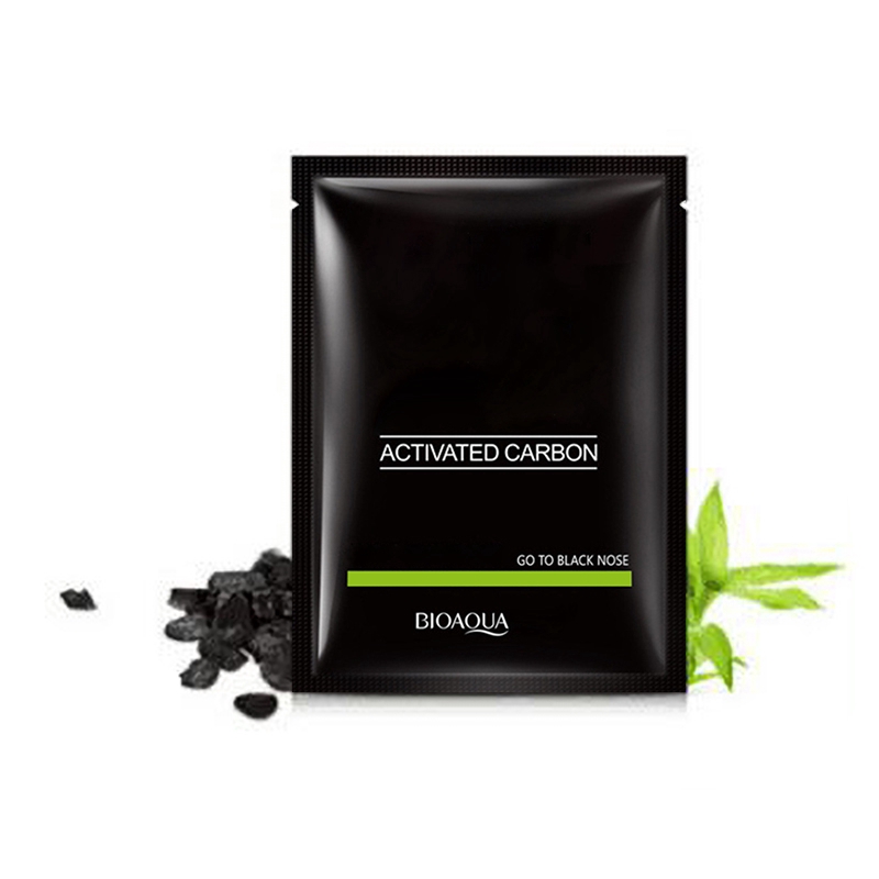 Mặt nạ than hoạt tính lột mụn đầu đen giúp làm sạch da mũi