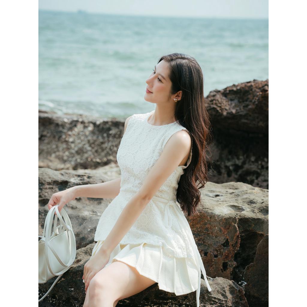 Áo Sát Nách Ren Phối Nơ Eo - EDINI - A1543