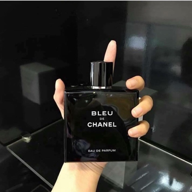 NƯỚC HOA NAM BLEU DE EAU DE PARFUM CỦA HÃNG CHANEL