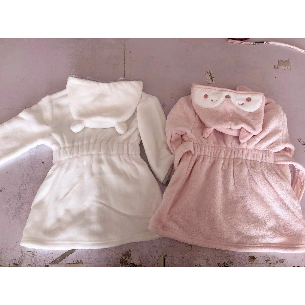 Áo choàng tắm dư xịn C&A