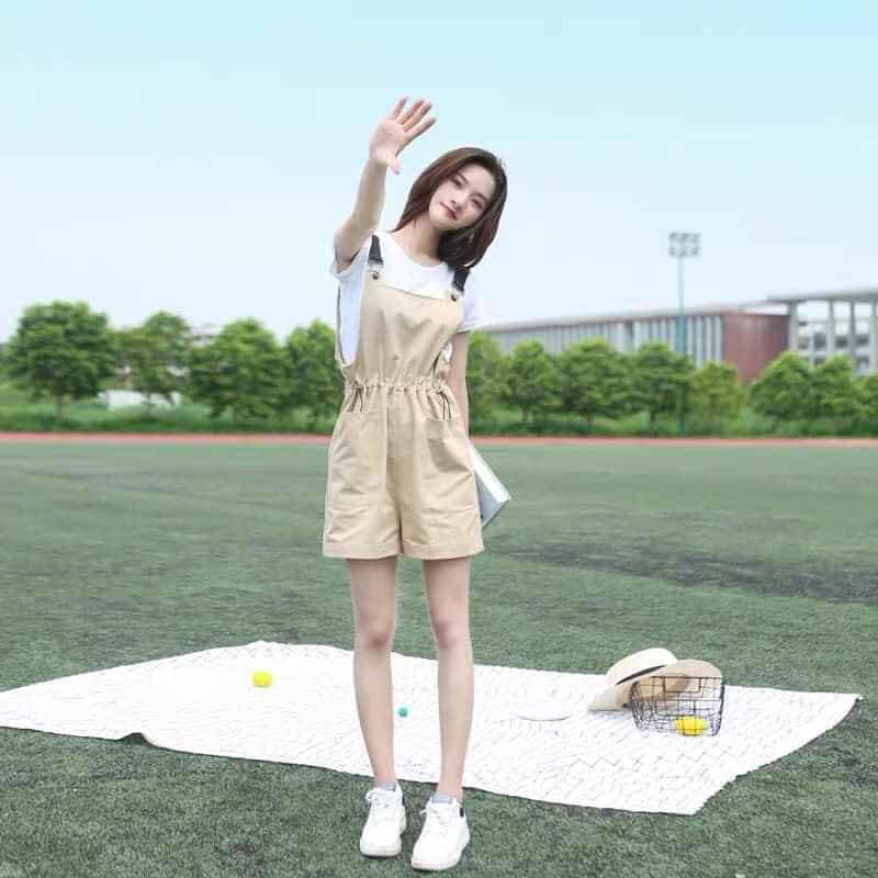 Quần yếm đùi rút eo kaki tặng kèm áo thun giấy | BigBuy360 - bigbuy360.vn