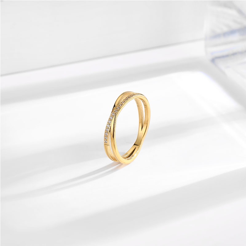 Nhẫn Thép Titan 18K Không Phai Màu Đính Kim Cương Giả Kiểu Nhật Hàn Cá Tính Cho Nữ