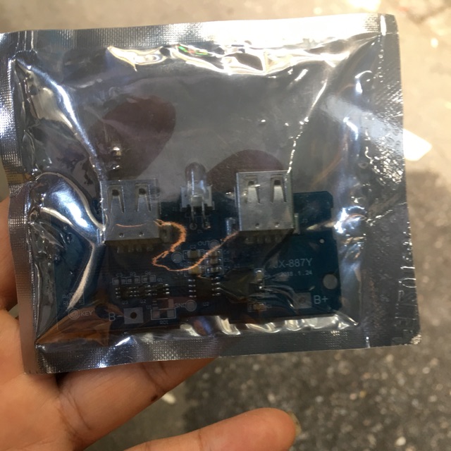 1 mạch sạc pin dự phòng