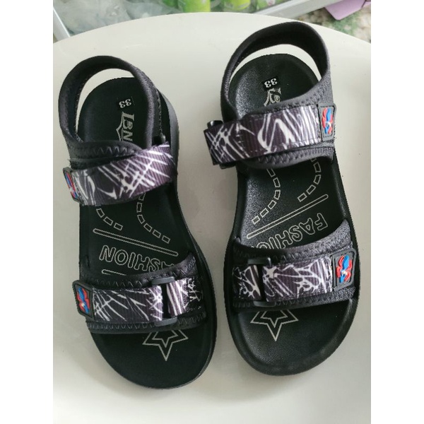 Xăng đan bé trai loại đẹp