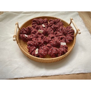 Cột tóc Scrunchies handmade họa tiết xinh xắn